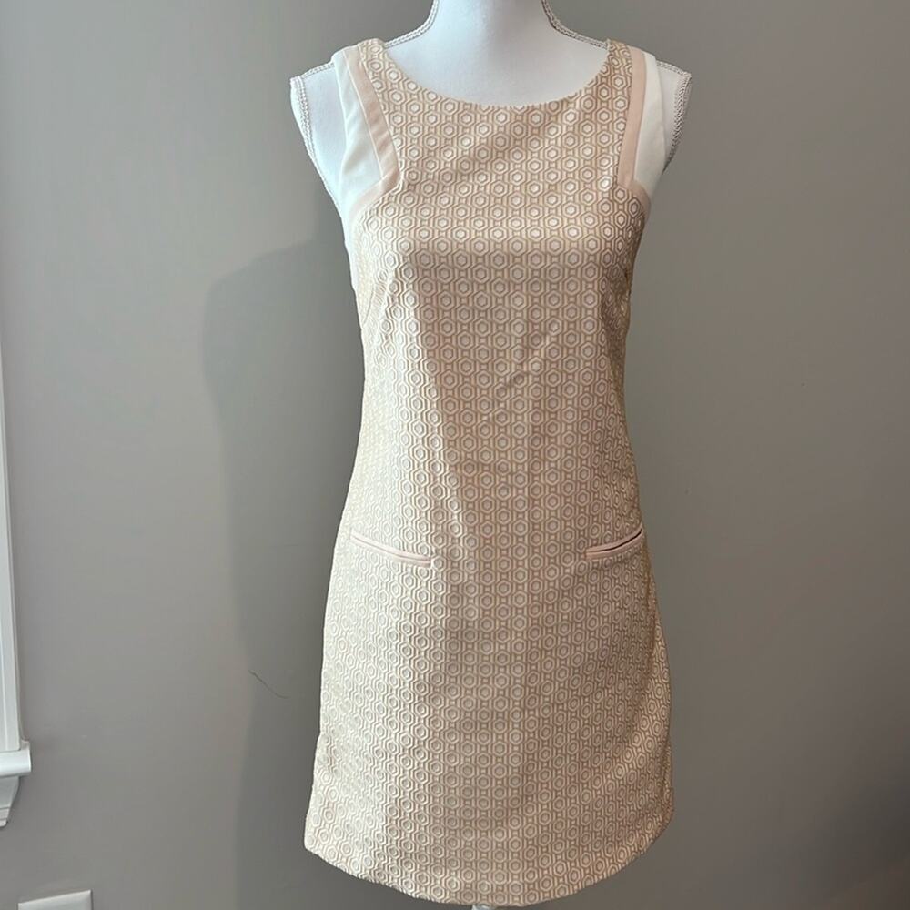 Women’s Lucy Paris Geometric Mini Shift Dress Small‎ S 4 6 Cream Gold Cocktail